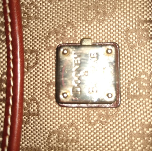 Dooney & bourke wristlet - Picture 4 of 6